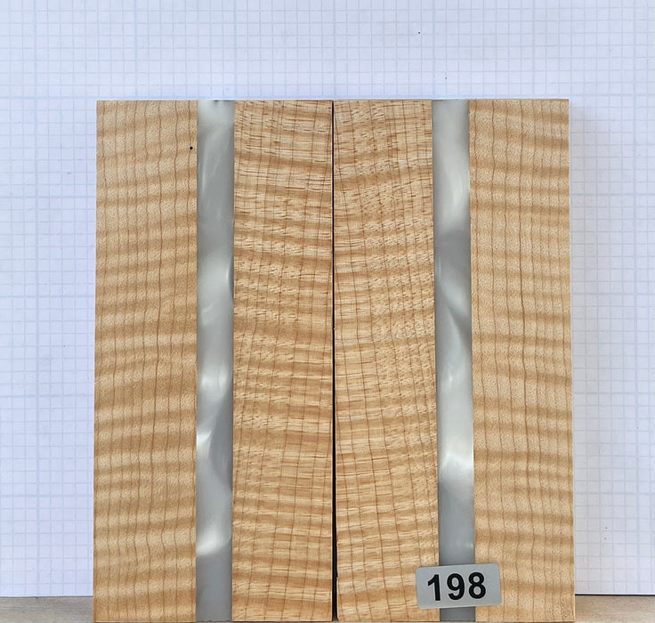 Curly Maple & Pearl Custom scales #198