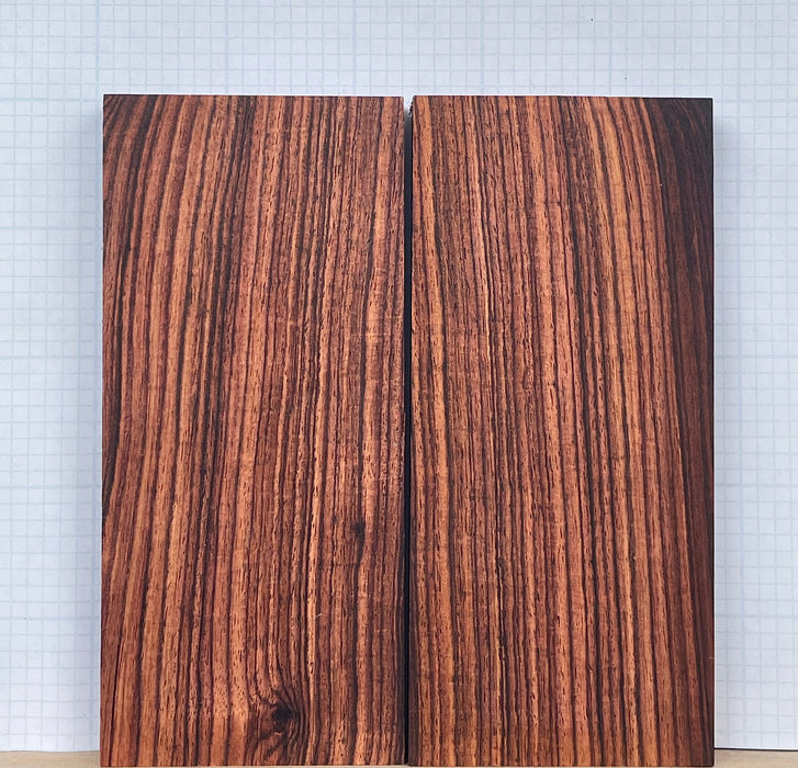 Kingwood Custom scales #085