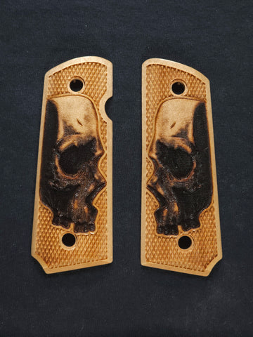 Maple Skull 1911 Grips (Compact)