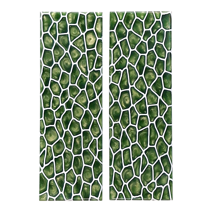 Green & White Reptile Patterned Pearl Scale Sets