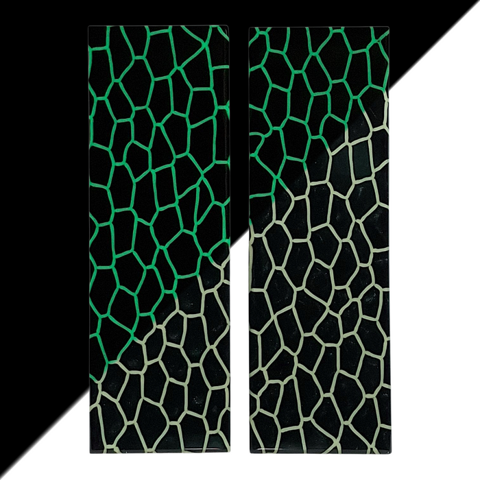 Glow in the Dark Reptile Patterned Pearl Scale Sets