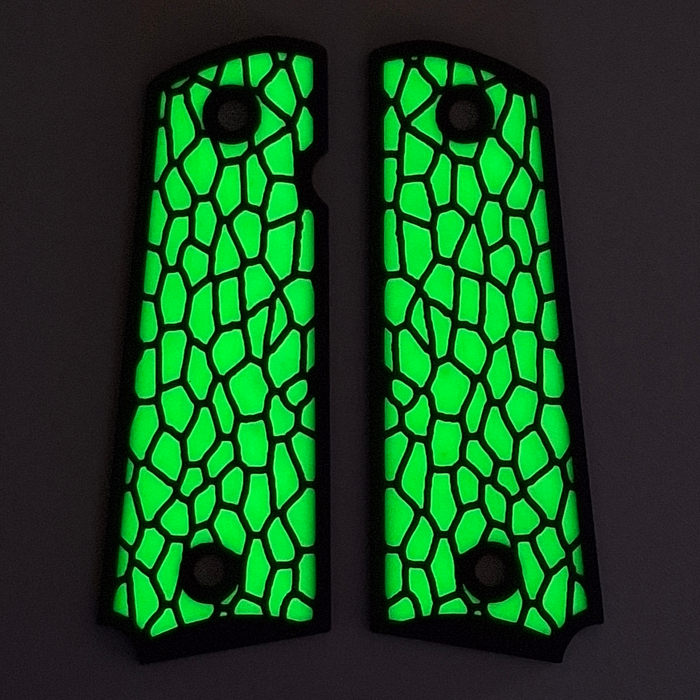 Glow in the Dark Reptile Printed 1911 Grips (Full Size)