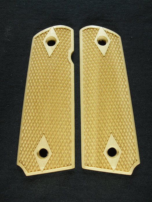 Maple Double Diamond Coarse Checkered 1911 Grips (Full Size) X