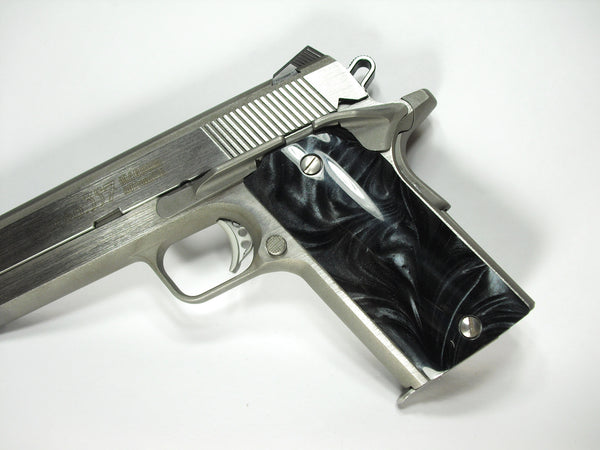 Black Pearl Coonan Compact .357 Grips