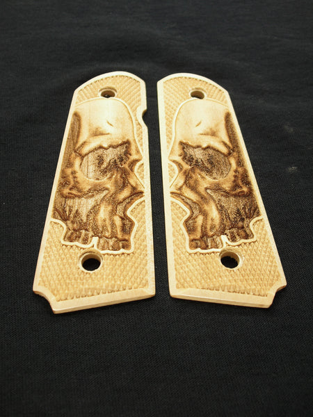 --Maple Skull 1911 Grips (Full Size)