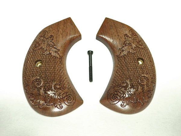 Walnut Checkered Floral Ruger Vaquero Birdshead Grips
