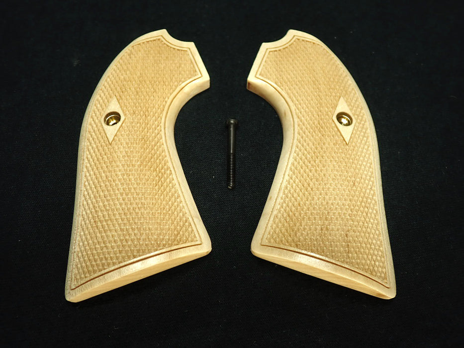 Maple Checkered Ruger Vaquero Bisley Grips X